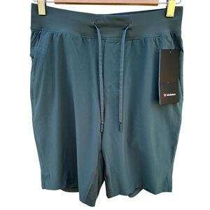 NWT Men's Lululemon T.H.E. Linerless Short 9" in Green Size Small